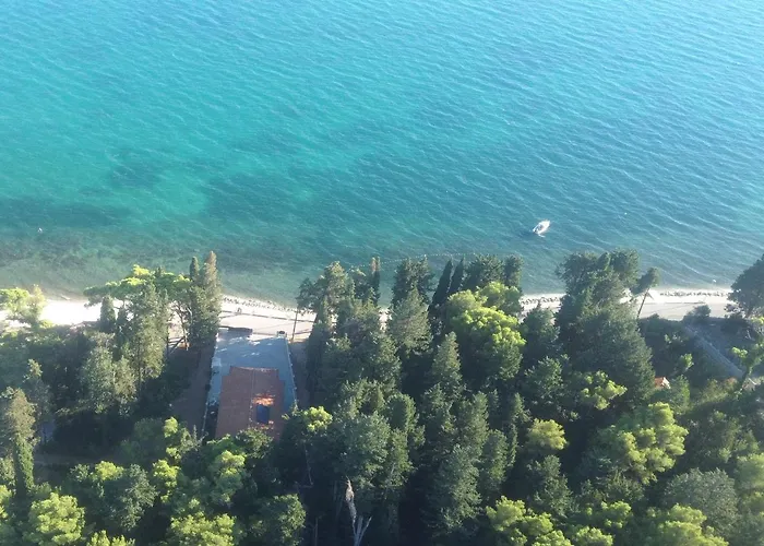 فيلة Beachfront Sea Palace *